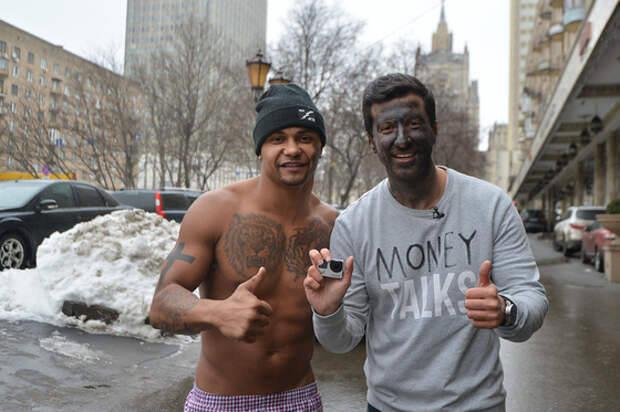 Мемы про амирана. Ютуб. Амиран сардаров и гриша мамурин. Хачик мирабян. Хачик рисунок.