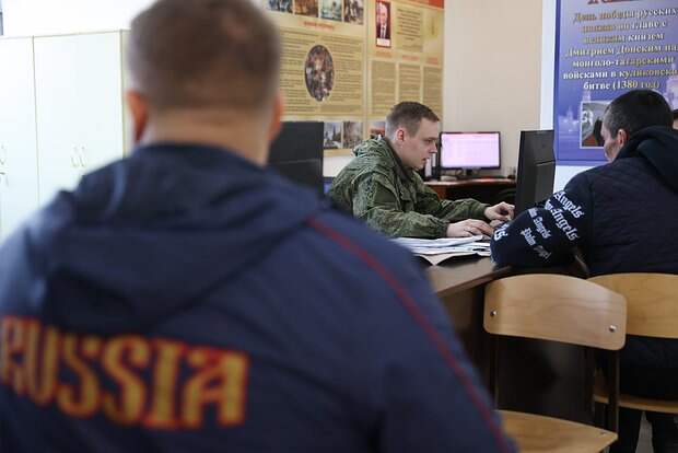 В российском регионе резко повысили размер единовременных выплат контрактникам