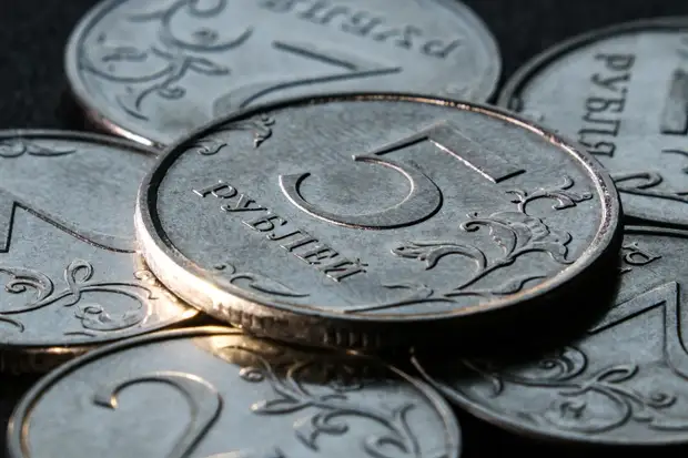 В Новосибирске составили ТОП-5 вакансий с зарплатой от 100 тысяч рублей