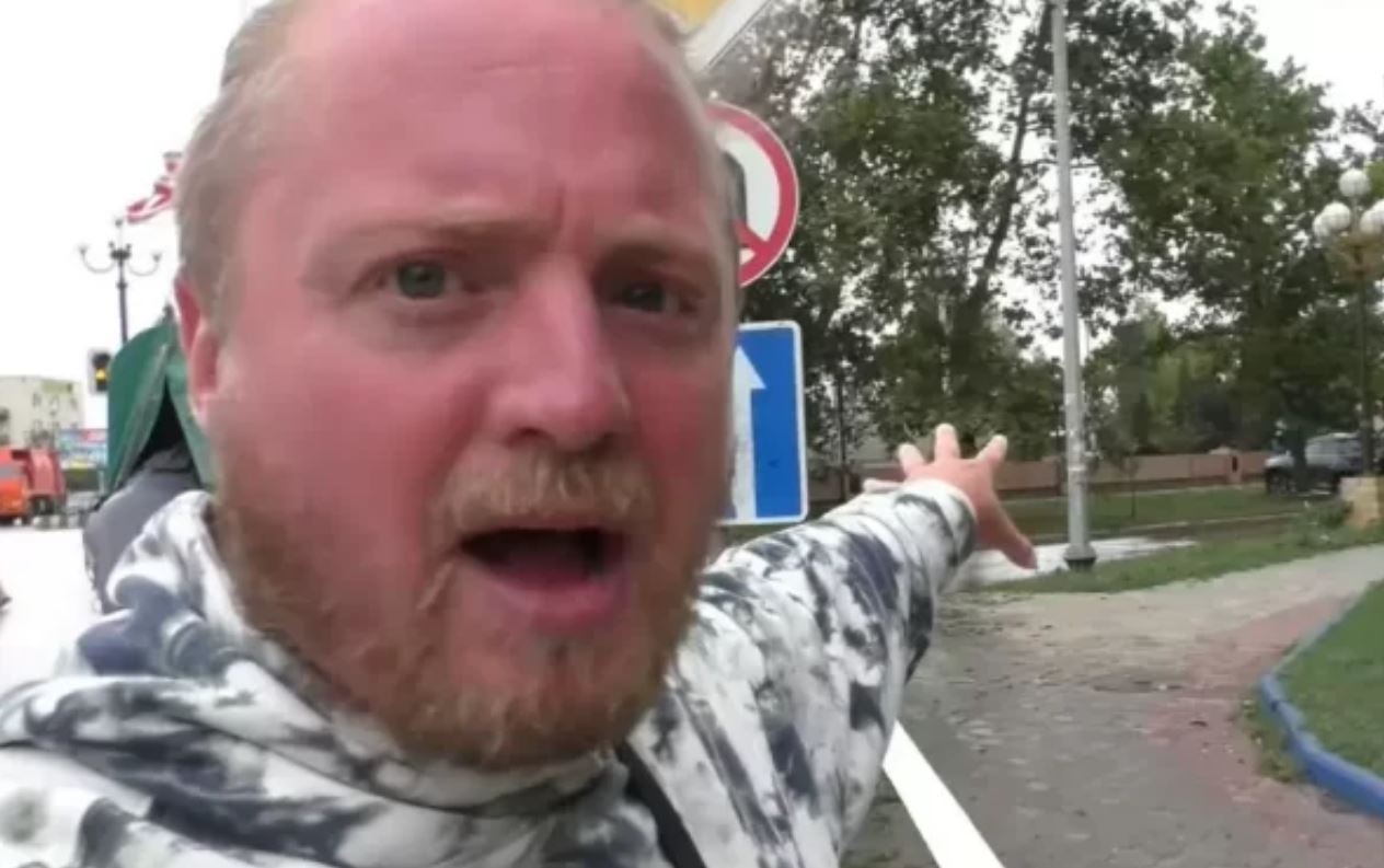 «Меня просят показать правду»: Что увидел в российском Крыму американский блогер из Донбасса
