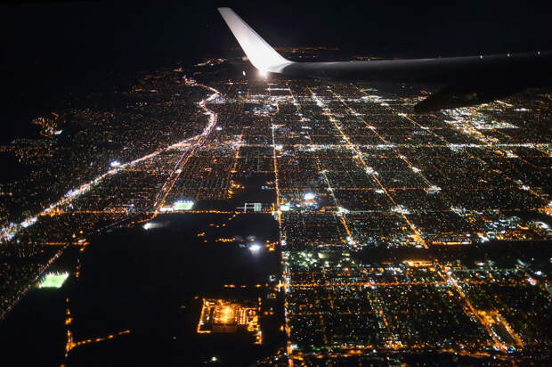 Мир из иллюминатора Through an Airplane Window 6 Мир из иллюминатора