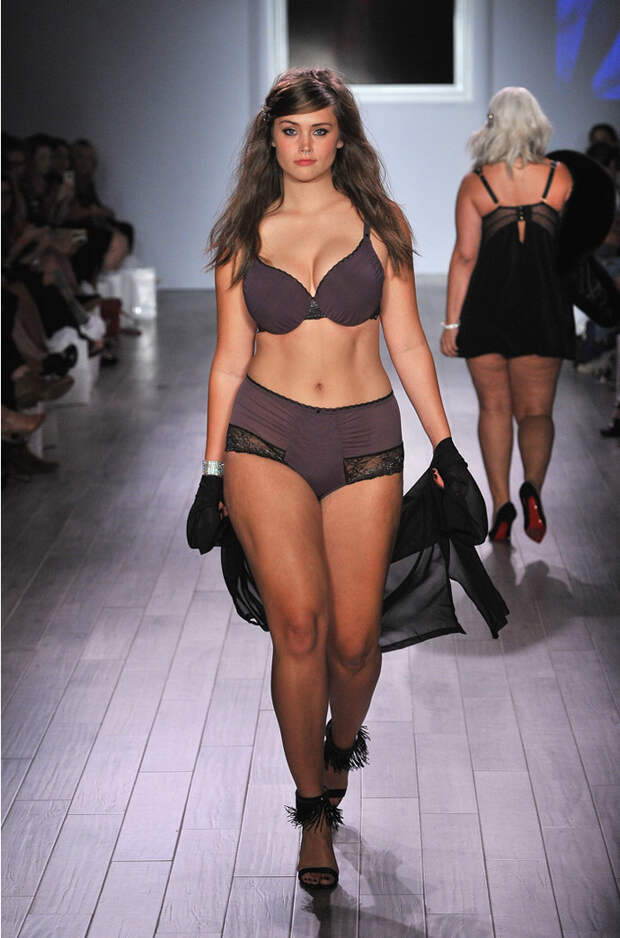 Нижнее белье plus-size Красивое нижнее белье plus-size
