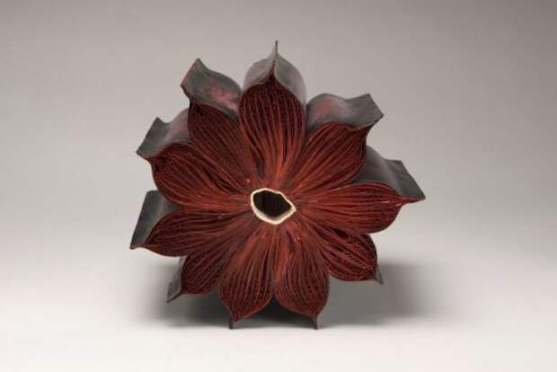 Скульптуры из старых книг Жаклин Раш Ли (19 фото)