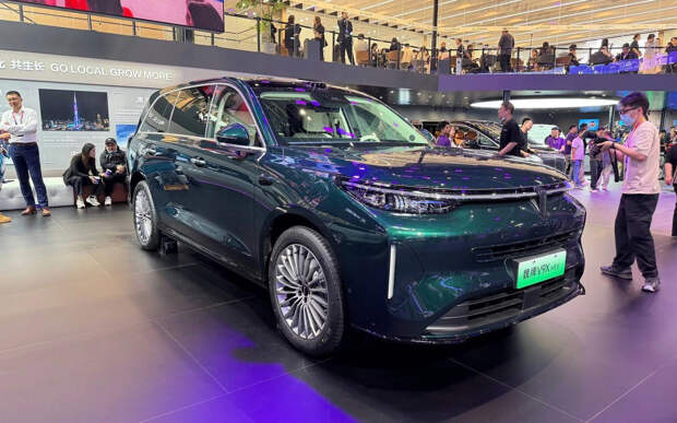 Большой флагманский гибрид Wey V9X предложит до 748 л.с. и запас хода более 1600 км