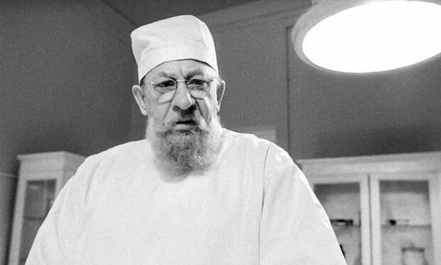 Самый богатый хирург в мире и тайна для медиков: настоящая история профессора Преображенского