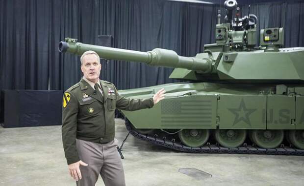 «Это не „Формула-1“, это поле боя. Там танки жгут»: Генерал Хрулёв скептически оценил новый Abrams с кабиной болида