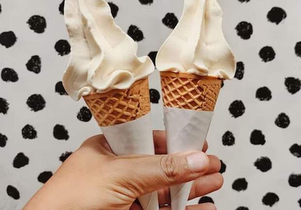 Употребление мороженого приносит пользу здоровью: эксперт Степочкина