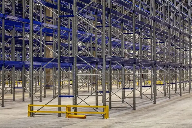 Монтаж складских стеллажей