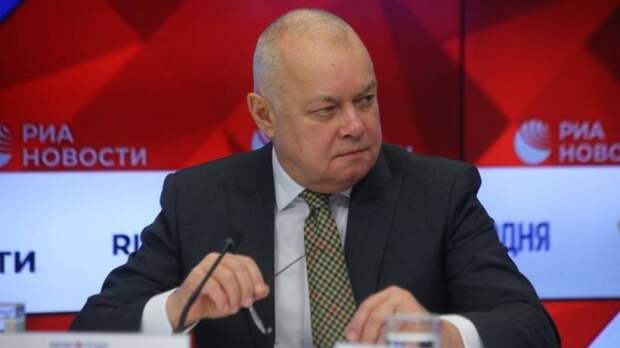 Эвакуация из ЛДНР, встреча Путина с Лукашенко и прибытие Валиевой в РФ: главное за 16 февраля