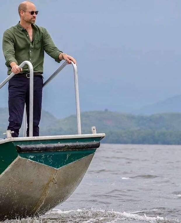 Принц Уилльям на лодке