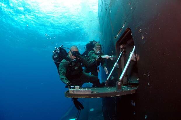 us_navy_seal_ponorka_big