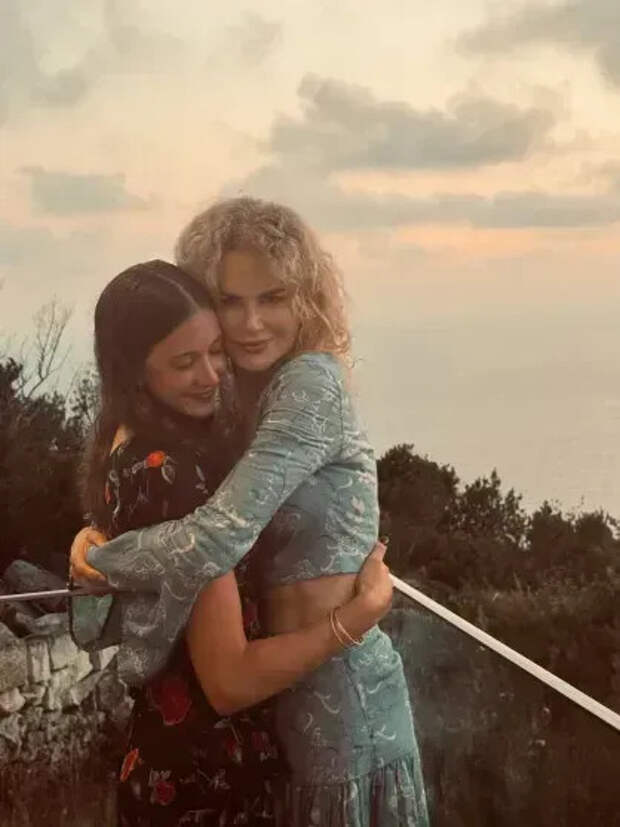 Николь Кидман с дочерью Сандэй