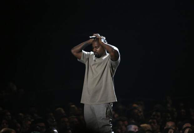 MTV Video Music Awards 2015