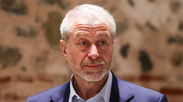 Представитель Абрамовича опроверг информацию об обвинениях против бизнесмена