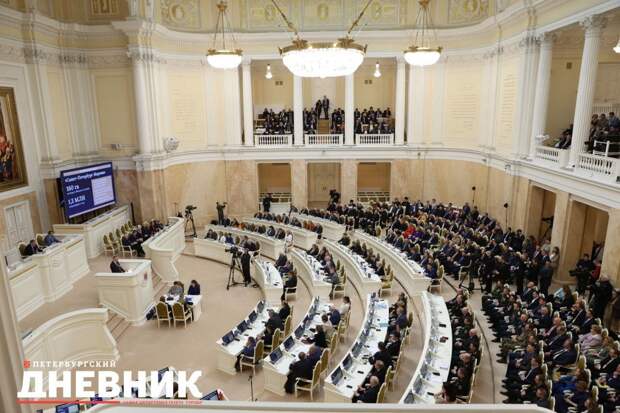 Беглов: в комплексе школы имени Рахлина можно проводить соревнования самого высокого уровня