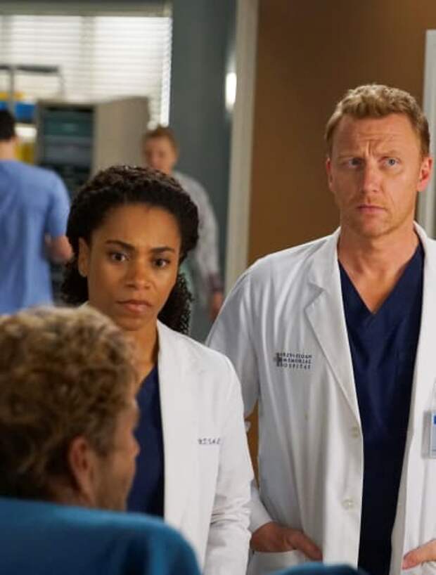 Maggie and Owen To the Rescue - Tall - Grey's Anatomy Season 15 Episode 23