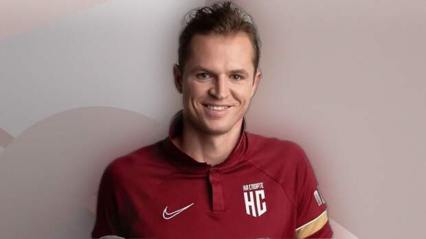 «Мама против»: 16-летняя дочь Дмитрия Тарасова сделала инъекции, а футболист годами боролся за встречи