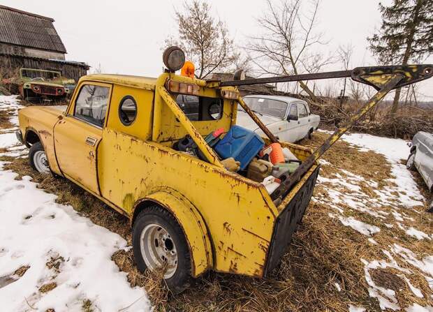 Полураспад.Собрание автомобильной техники в Черноусово. Собрание автомобильной техники, авто, д.Черноусово, история, тульская область