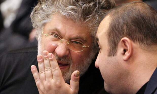 Порошенко объявил выговор Коломойскому за нарушение правил профэтики
