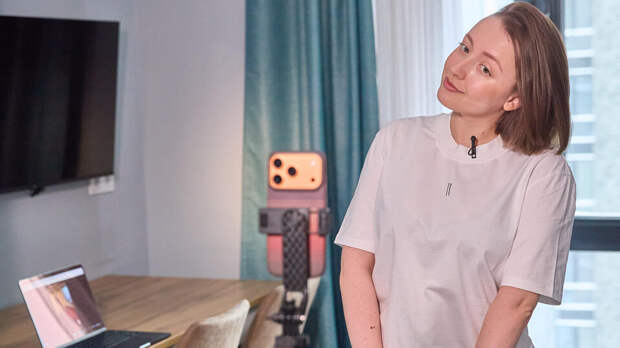 Юрист назвал незаконным отказ в найме из-за фото в соцсетях