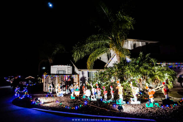 Christmas Card Lane 0-30.jpg