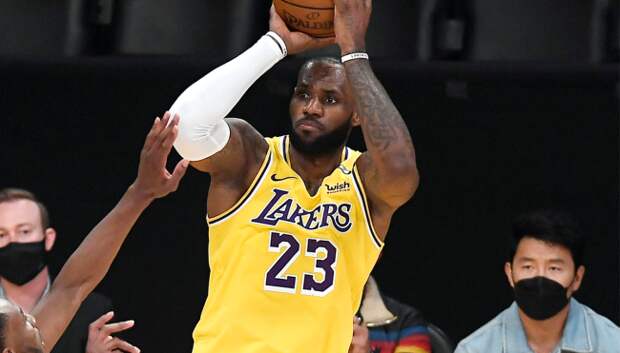 LeBron James Warriors lost health insurance