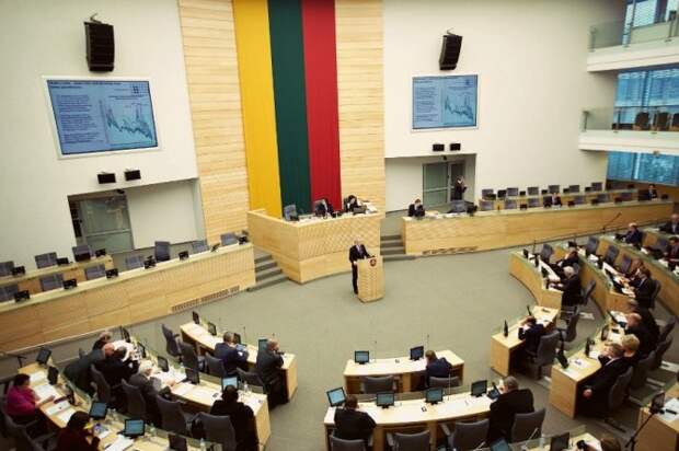 Вильнюс: ударим палатками по наглым законам