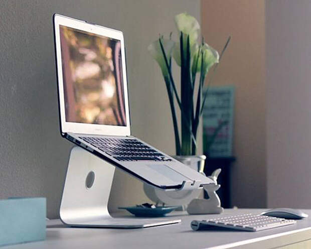 mStand-For-MacBook