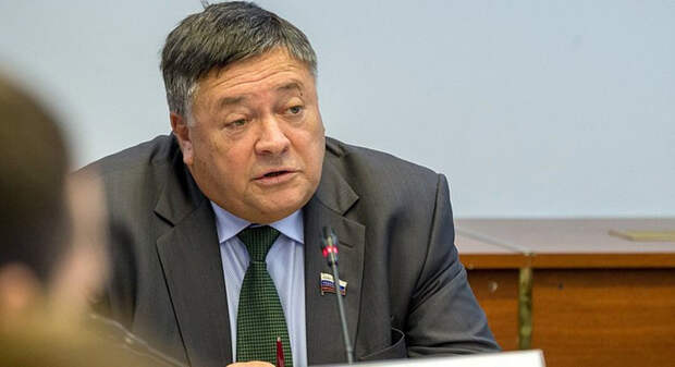 Председатель Комитета по экономической политике Сергей Калашников