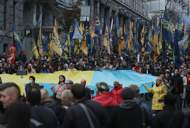 «Запредельный цинизм»: почему День защитников и защитниц Украины стал праздником радикалов