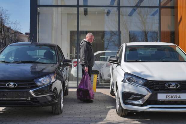 Продажи Lada в России выросли