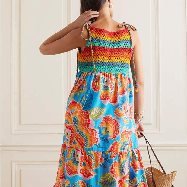 Фото взято с интернет-магазина https://www.net-a-porter.com/