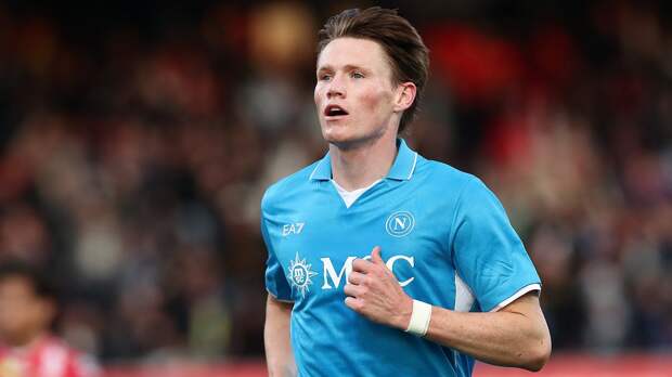 Дубль Мактоминея спас ничью для «Наполи» в матче против «Интера»