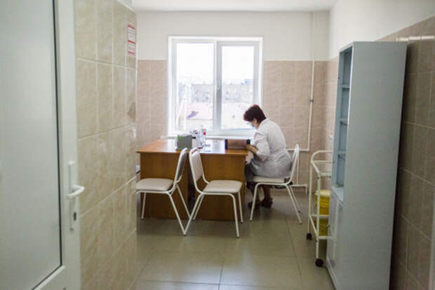 Два в одном: избирательный участок открыли в инфекционной поликлинике в Приморье