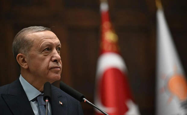 dikGazete": Критикуют Зеленского за атаки украинских дронов на морские суда