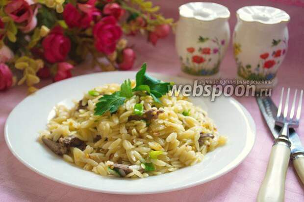 Фото Фигурные ризони с куриными сердечками