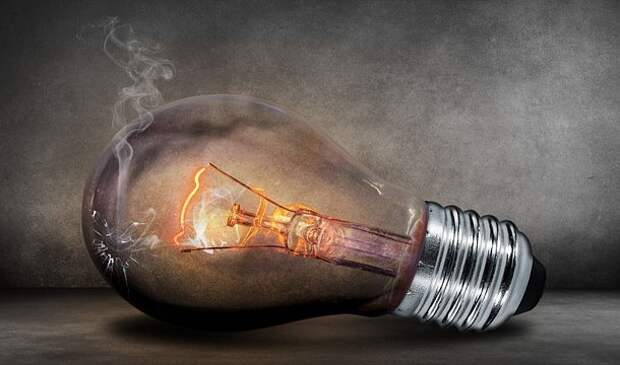 Томас Эдисон изобрел лампочку заблуждения, интересно, история, познавательно, факты