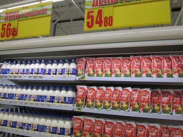 Последствия продуктовой блокады Крыма в Симферополе (17 фото + видео)