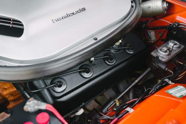 Plymouth HEMI Cuda 1970 на одометре которого всего 81 миля Barracuda, Cuda, hemi, plymouth, авто, аукцион