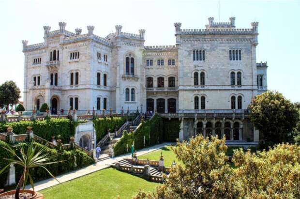В Италии раздают замки