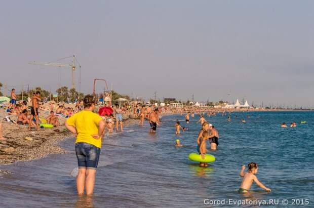 Ситуация на пляжах в Крыму, Евпатория, июль 2015 Ситуация на пляжах в Крыму, Евпатория, июль 2015