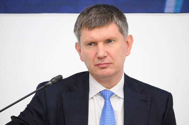 Решетников: Россия прорабатывает отмену виз с Малайзией, Бахрейном и Кувейтом