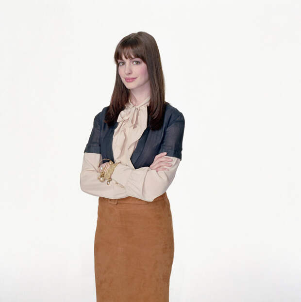 Энн Хэтэуэй (Anne Hathaway) в фотосессии для фильма Devil Wears Prada (2006), фото 1