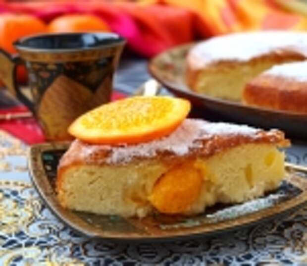 Шарлотка с мандаринами