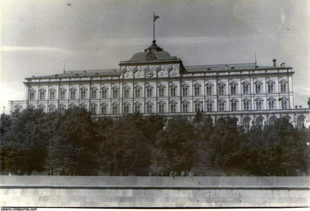 Вид на Кремль с катера. 30.05.54 г..jpg