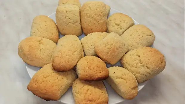 Вкусная выпечка к чаю ! Рецепт от мамы. Кокосовое печенье