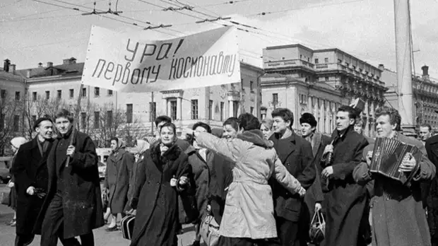 Главархив подготовил выставку в честь Дня космонавтики