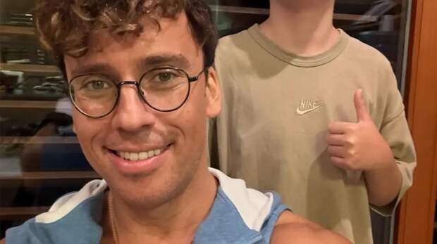 Беглый Галкин* вызвал раздражение у россиян видеороликом из Испании