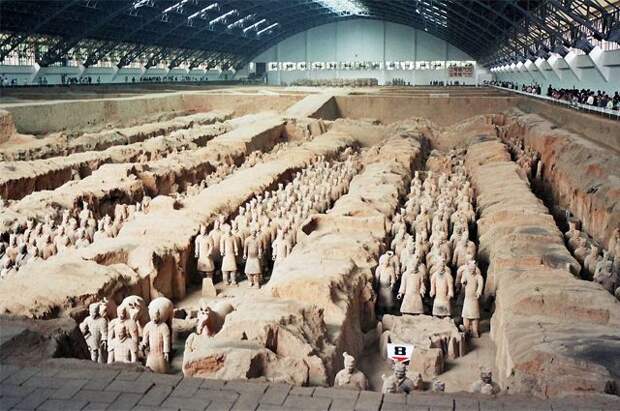 Гробница первого императора династии Цинь.