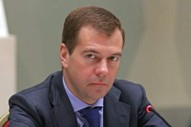 Медведев обобщил высказывания Россельхознадзора и Минсельхоза о сыре
